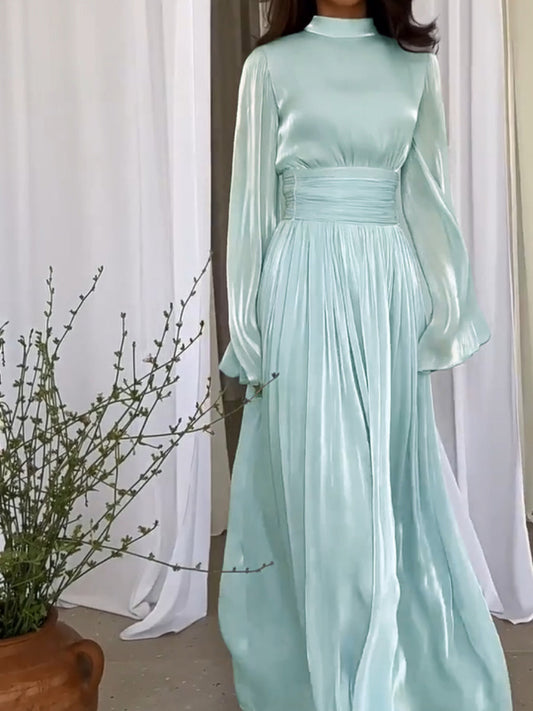 Ursuline | Klassisches und elegantes Winterkleid